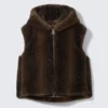 Kapuzenweste mit Reißverschluss aus Kunstfell – Fuzzy Brown Kapuzenweste mit Reißverschluss aus Kunstfell – Fuzzy Brown