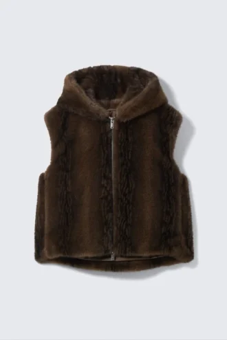 Kapuzenweste mit Reißverschluss aus Kunstfell – Fuzzy Brown