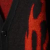 Kastenförmige Strickjacke mit Print – Schwarz – Rote Flammen Kastenförmige Strickjacke mit Print – Schwarz – Rote Flammen