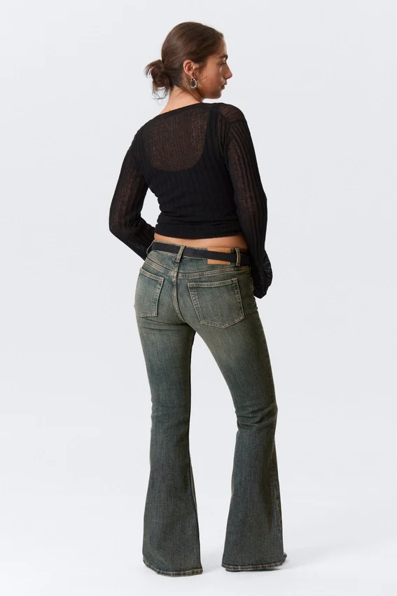 Katsumi Low Rise Slim Flared Leg Jeans – Desert Blue – Dunkelblau Katsumi Low Rise Slim Flared Leg Jeans – Desert Blue – Dunkelblau