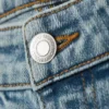 Katsumi Low-Waist-Jeans mit ausgestelltem Bein – Fresh Blue Katsumi Low-Waist-Jeans mit ausgestelltem Bein – Fresh Blue