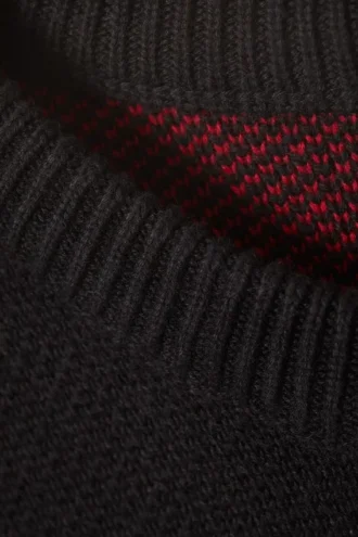 Klassischer Jacquard-Strick-Pullover mit Print – Schwarz – Star Team