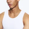 Klassisches geripptes Tanktop – Weiß Klassisches geripptes Tanktop – Weiß