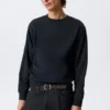 Klassisches Sweatshirt – Marineblau Klassisches Sweatshirt – Marineblau