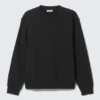 Klassisches Sweatshirt – Schwarz Klassisches Sweatshirt – Schwarz