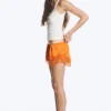 Kurze Satin-Spitzen-Shorts – Orange Kurze Satin-Spitzen-Shorts – Orange