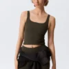 Kurzes Sport-Top – Dunkelbraun Kurzes Sport-Top – Dunkelbraun