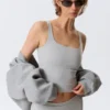 Kurzes Sporttop – Hellstaubgrau Kurzes Sporttop – Hellstaubgrau