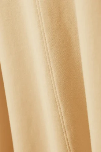 Kurzärmeliges A-Linien-T-Shirt-Kleid – Beige