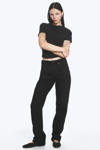 Laika Mid Rise Regular Straight Jeans – Black Rinse – Schwarz