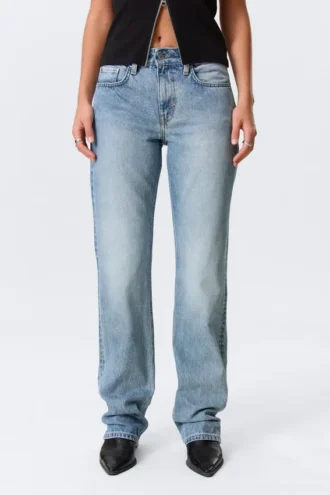 Laika Mid Rise Regular Straight Jeans – Eighteen Blue – Mittelblau