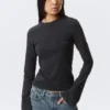 Langarmshirt aus Baumwolle – gestreift, dunkelblau Langarmshirt aus Baumwolle – gestreift, dunkelblau