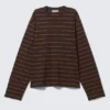 Langarmshirt aus Baumwolle mit kastenförmigem Schnitt – gestreift, dunkelbraun Langarmshirt aus Baumwolle mit kastenförmigem Schnitt – gestreift, dunkelbraun