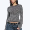 Langarmshirt aus Baumwolle – schwarz-grau gestreift Langarmshirt aus Baumwolle – schwarz-grau gestreift