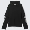 Langarmshirt, doppellagiges Oversize-T-Shirt – Schwarz – Weiß Tribal Langarmshirt, doppellagiges Oversize-T-Shirt – Schwarz – Weiß Tribal