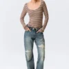 Langarmshirt mit schmalem Schnitt und U-Ausschnitt – hellrosa/braune Streifen Langarmshirt mit schmalem Schnitt und U-Ausschnitt – hellrosa/braune Streifen