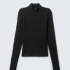 Langarmshirt mit Stehkragen – Schwarz