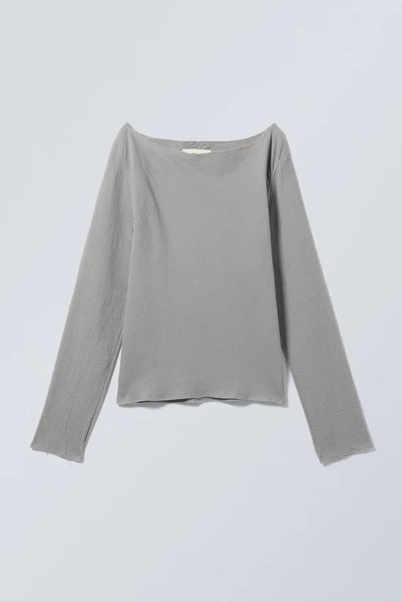 Langarmshirt mit U-Boot-Ausschnitt und offener Kante – Staubgrau Langarmshirt mit U-Boot-Ausschnitt und offener Kante – Staubgrau