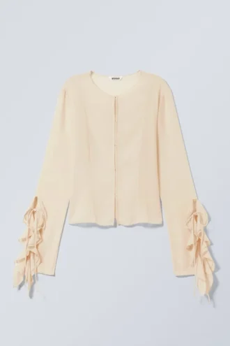 Langärmelige Bluse mit Rüschen – Beige