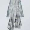 Langärmliges asymmetrisches Midikleid – Dunkelgrün – Tie-Dye Langärmliges asymmetrisches Midikleid – Dunkelgrün – Tie-Dye