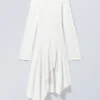 Langärmliges asymmetrisches Midikleid – Weiß
