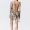 Langärmliges, asymmetrisches Satin-Minikleid – Beige – Schlangenhautmuster Langärmliges, asymmetrisches Satin-Minikleid – Beige – Schlangenhautmuster