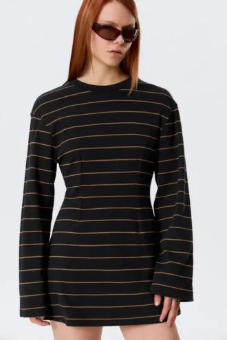 Langärmliges Baumwoll-Minikleid – schwarz gestreift Langärmliges Baumwoll-Minikleid – schwarz gestreift