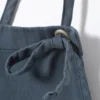 Latzhose aus Denim mit Bindeband – Blau