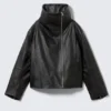 Lederjacke mit hohem Kragen – Schwarz Lederjacke mit hohem Kragen – Schwarz