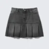 Liz-Rock aus plissiertem Twill mit niedriger Leibhöhe – Haunted Black – Washed Black Liz-Rock aus plissiertem Twill mit niedriger Leibhöhe – Haunted Black – Washed Black
