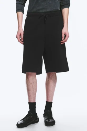 Locker sitzende Scuba-Shorts – Schwarz