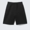 Locker sitzende Scuba-Shorts – Schwarz Locker sitzende Scuba-Shorts – Schwarz