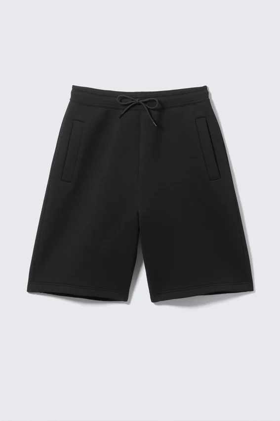 Locker sitzende Scuba-Shorts – Schwarz Locker sitzende Scuba-Shorts – Schwarz