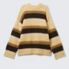 Locker sitzender, flauschiger Strickpullover – staubgelbe und braune Streifen Locker sitzender, flauschiger Strickpullover – staubgelbe und braune Streifen