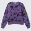Locker sitzender Pullover aus Wollmischung mit Print – Lila – Abstraktes Schwarz Locker sitzender Pullover aus Wollmischung mit Print – Lila – Abstraktes Schwarz