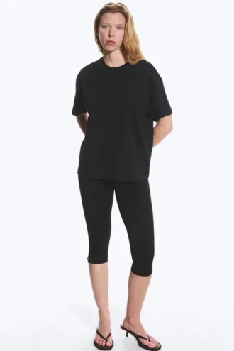 Locker sitzendes, kastenförmiges Baumwoll-T-Shirt – gestreift, dunkelblau