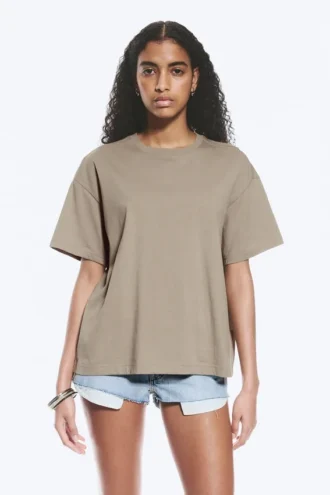 Locker sitzendes, kastenförmiges Baumwoll-T-Shirt – Light Mole