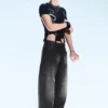 Lockere Straight-Jeans mit normaler Taillenhöhe – Chafe Black | Cheap Monday Gb Lockere Straight-Jeans mit normaler Taillenhöhe – Chafe Black | Cheap Monday Gb