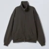 Lockere Strickjacke mit Trichterkragen und Reißverschluss – gewaschenes Dunkelgrau