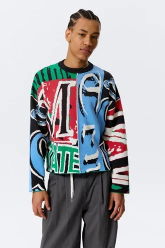 Lockerer, grafisch mit Print bedruckter Baumwoll-Pullover – mehrfarbiger Print