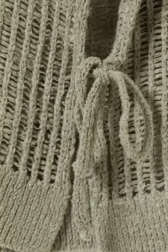 Lockerer Pullover mit offenem Strickmuster und Seitenschlitzen – Khaki-Grün