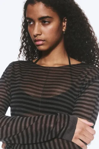 Lockerer, transparenter Strickpullover – gestreift, dunkelgrau