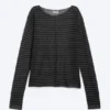 Lockerer, transparenter Strickpullover – gestreift, dunkelgrau Lockerer, transparenter Strickpullover – gestreift, dunkelgrau