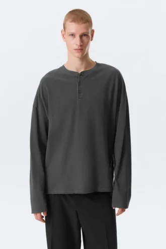 Lockeres Langarm-Henley-T-Shirt – Dunkelgrau
