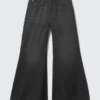 Loosy Lucie Low Rise Regular Flared Jeans – Washed Black | Cheap Monday GB