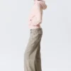 Lose Bootcut-Hose mit niedriger Leibhöhe – Light Mole Lose Bootcut-Hose mit niedriger Leibhöhe – Light Mole