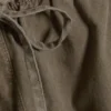 Lose, kurz geschnittene Hose mit niedriger Leibhöhe – Dark Mole Lose, kurz geschnittene Hose mit niedriger Leibhöhe – Dark Mole