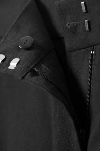 Lose sitzende Anzughose mit niedriger Leibhöhe – Dunkelgrau meliert Lose sitzende Anzughose mit niedriger Leibhöhe – Dunkelgrau meliert