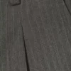 Lose sitzende Anzugshorts mit Falten und niedriger Leibhöhe – Dunkelgrau – Fischgrätmuster Lose sitzende Anzugshorts mit Falten und niedriger Leibhöhe – Dunkelgrau – Fischgrätmuster