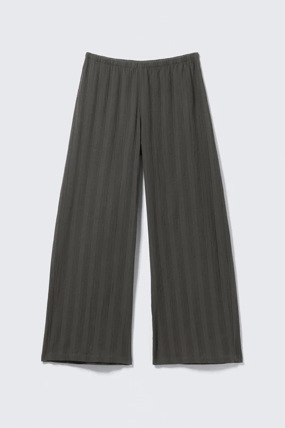 Lose sitzende Baumwoll-Hose mit niedriger Leibhöhe – Dunkelgrau Lose sitzende Baumwoll-Hose mit niedriger Leibhöhe – Dunkelgrau